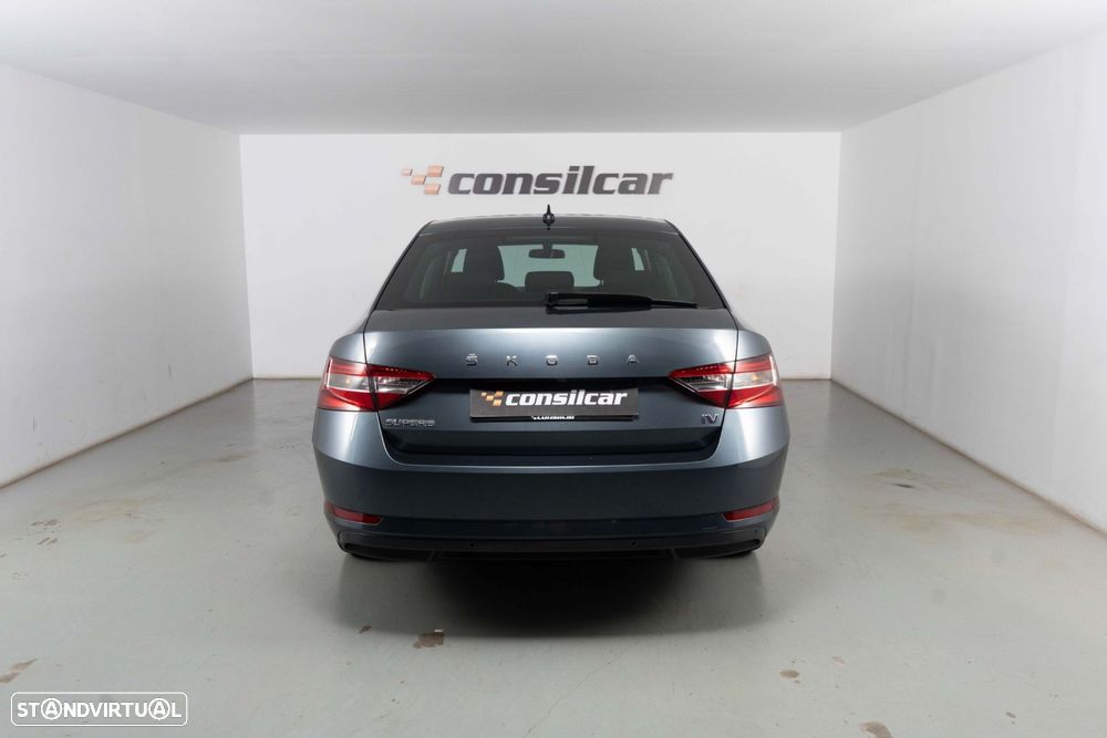Skoda Superb 1.4 TSI iV Style DSG - 6