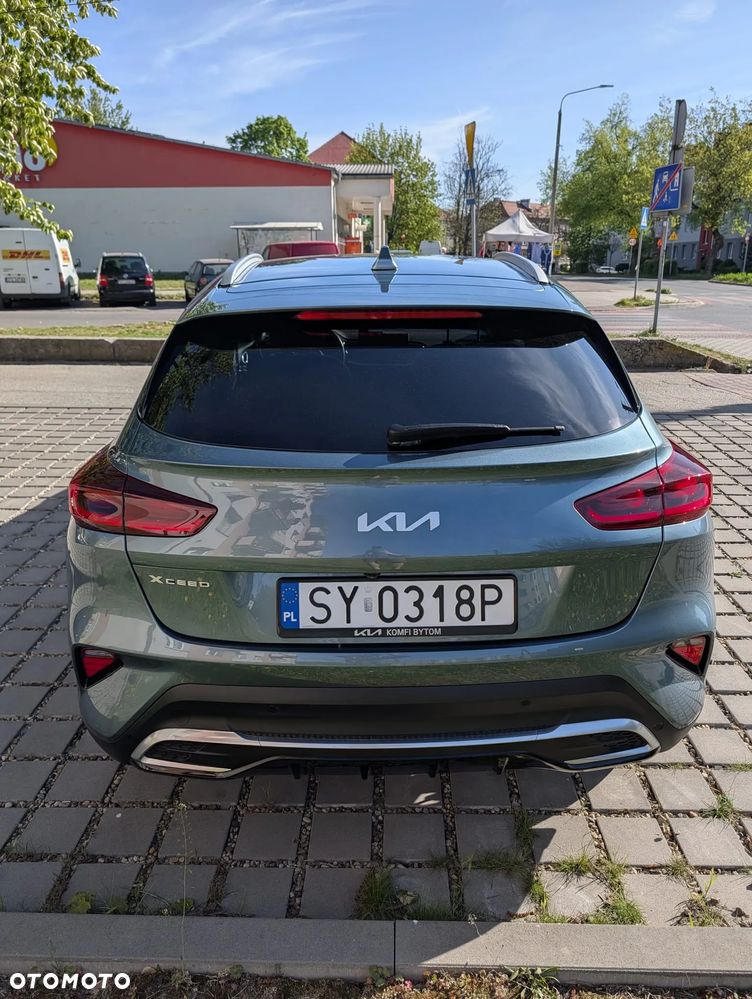 Kia XCeed 1.5 T-GDI Business Line DCT - 3