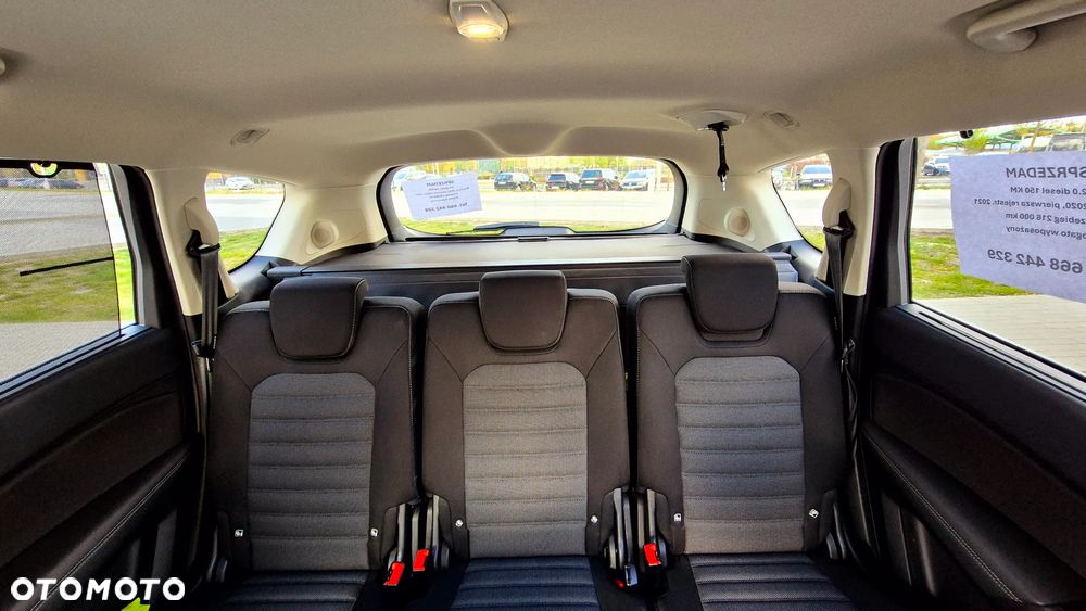 Ford S-Max - 35