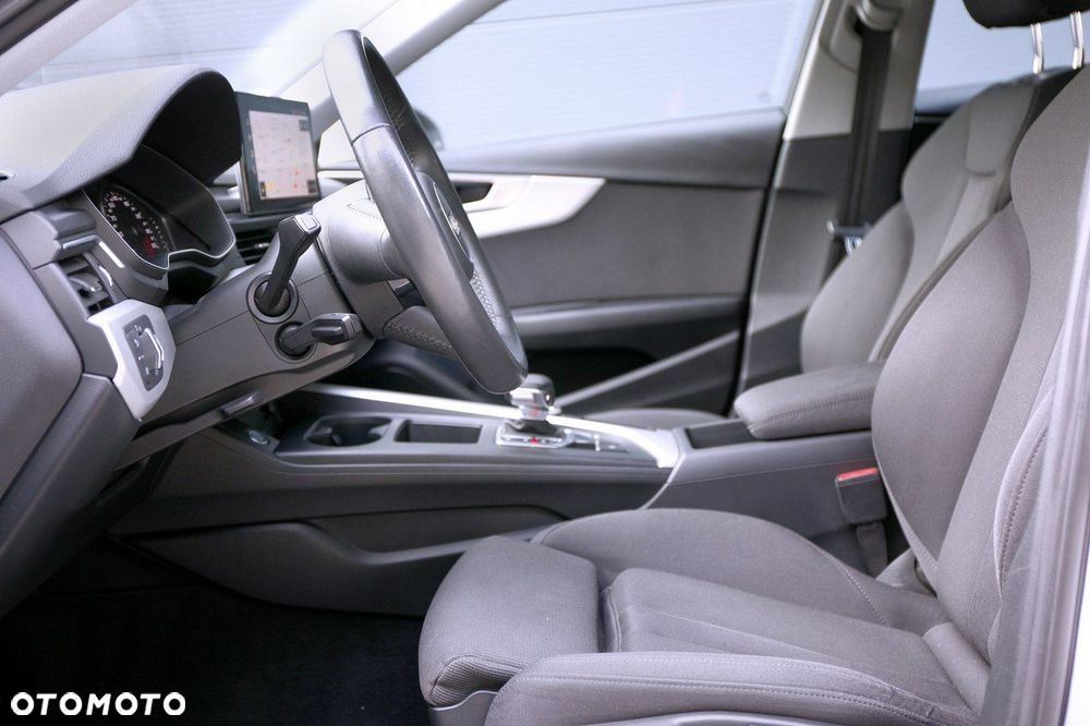 Audi A4 - 18