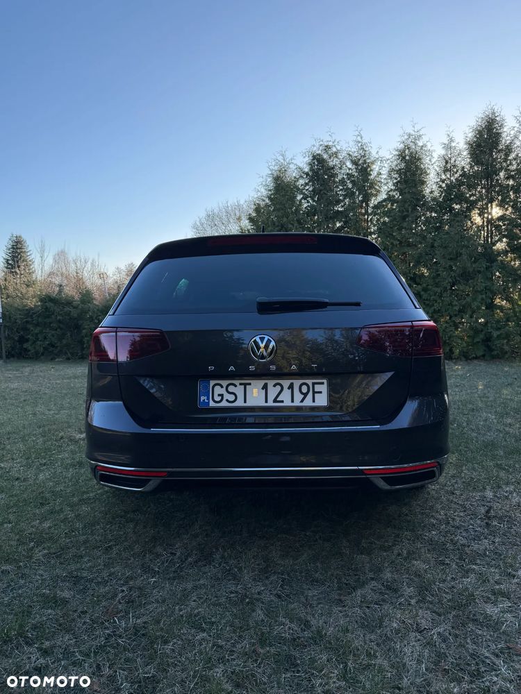 Volkswagen Passat - 6