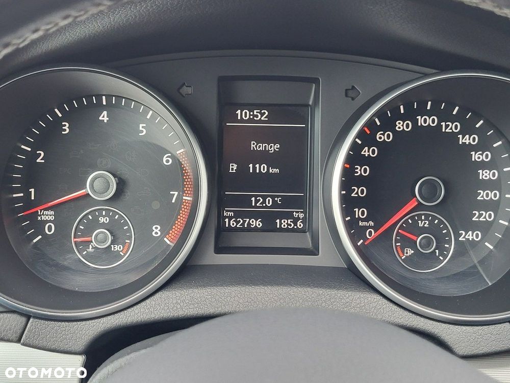 Volkswagen Golf - 24