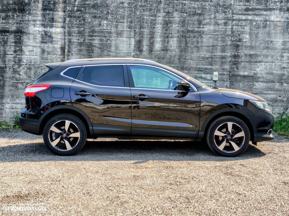 Nissan Qashqai 1.5 dCi N-Connecta - 11