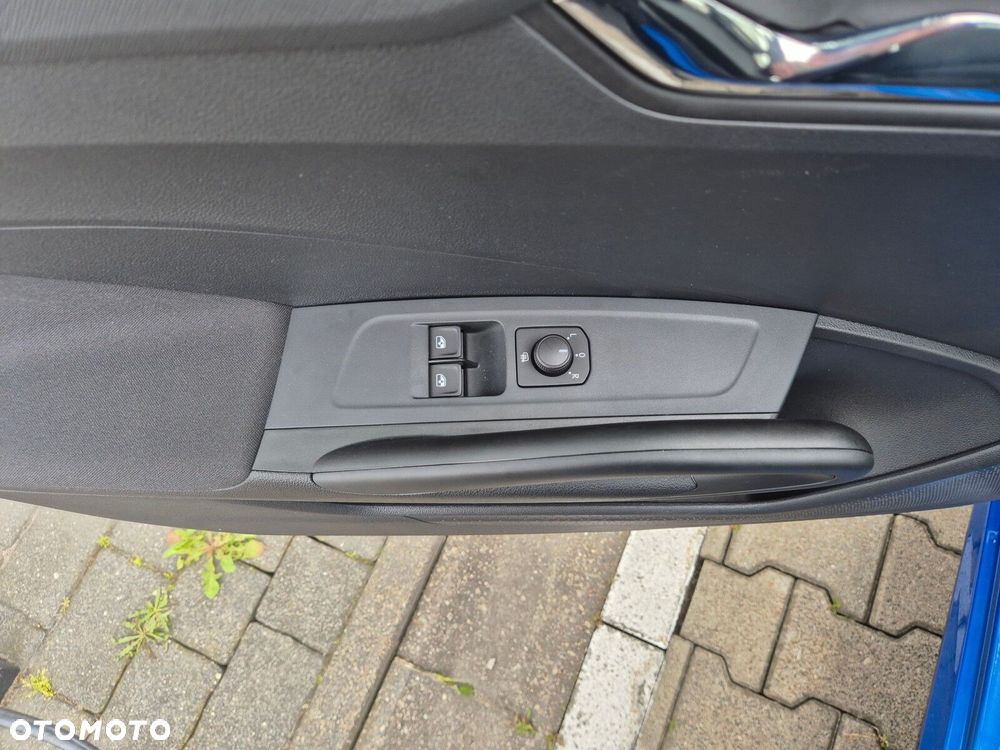 Skoda Fabia 1.0 TSI Drive DSG - 16