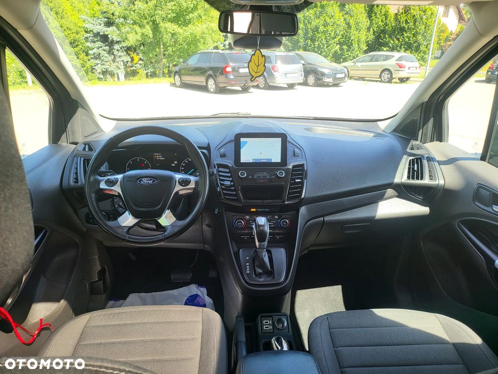Ford Tourneo Connect Grand - 24