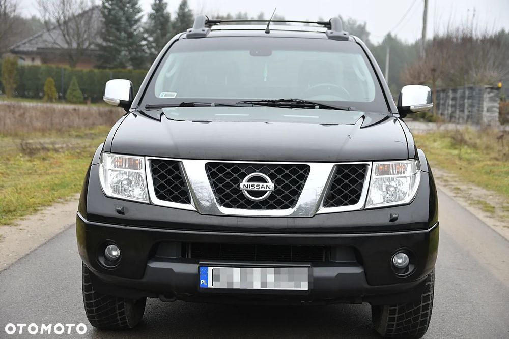 Nissan Navara 2.5 D Platinum - 4
