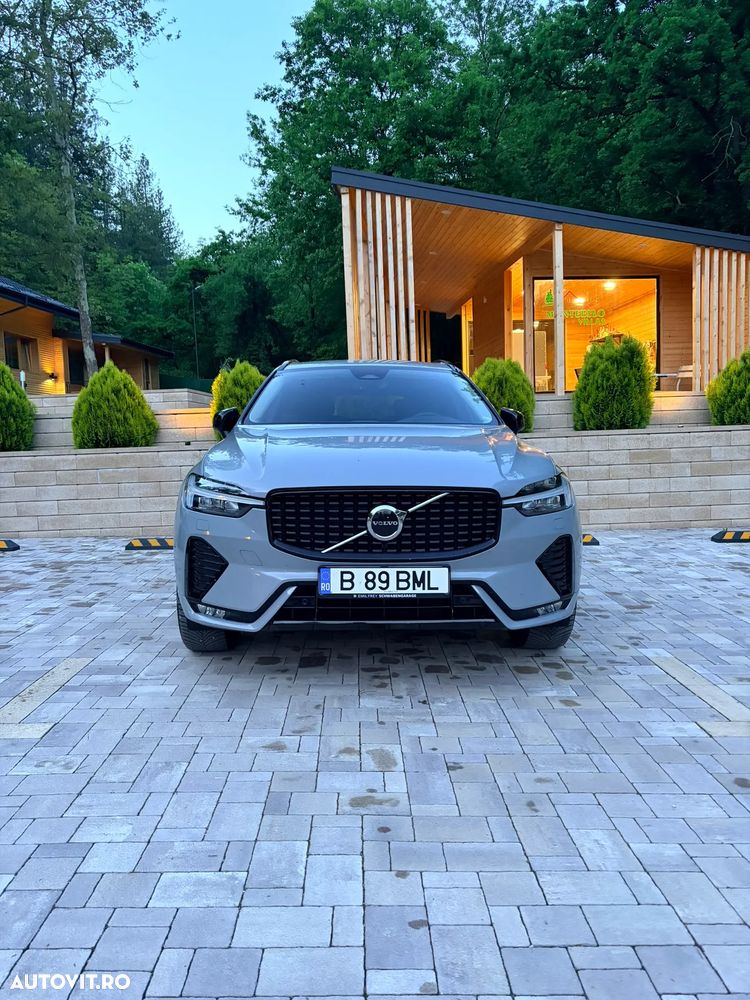 VOLVO XC60 2024