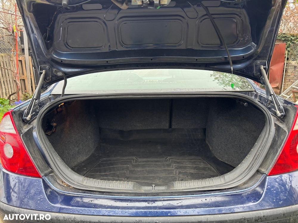 Ford Mondeo - 7