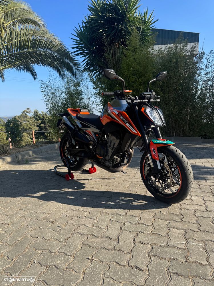 KTM Duke 790 - 2