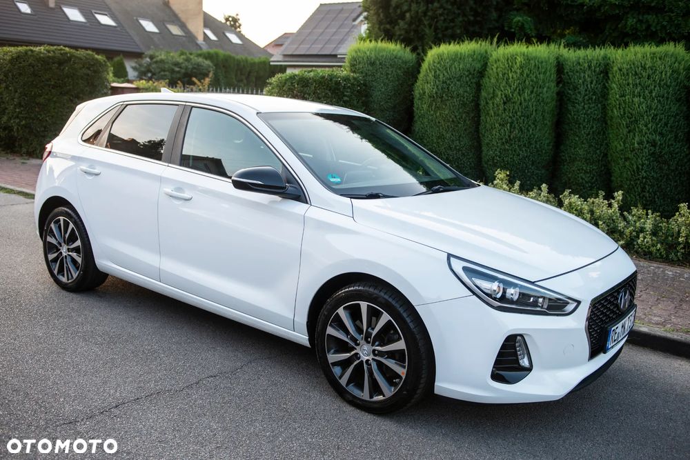 Hyundai i30 1.4 T-GDI YES - 3