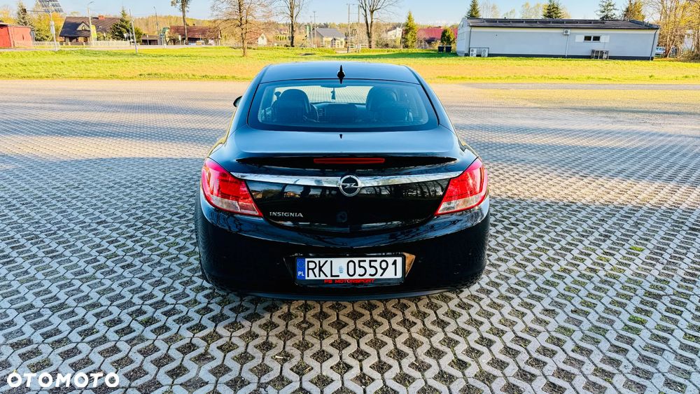 Opel Insignia 1.8 - 8