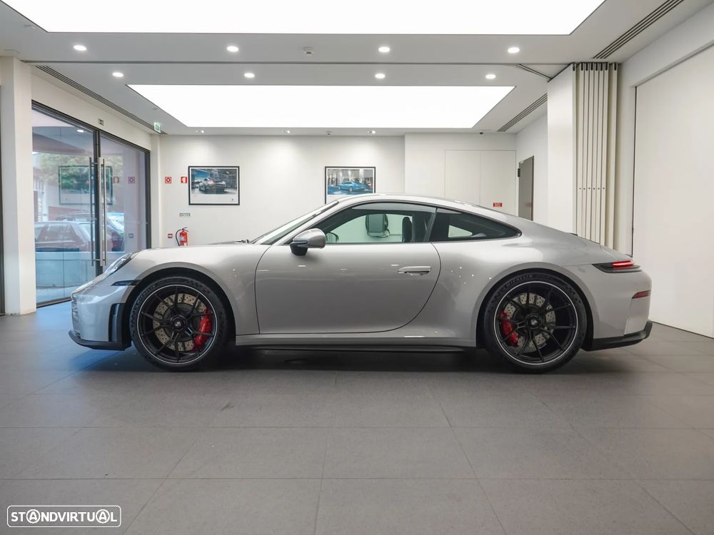 Porsche 911 (992) GT3 Touring Package PDK - 2