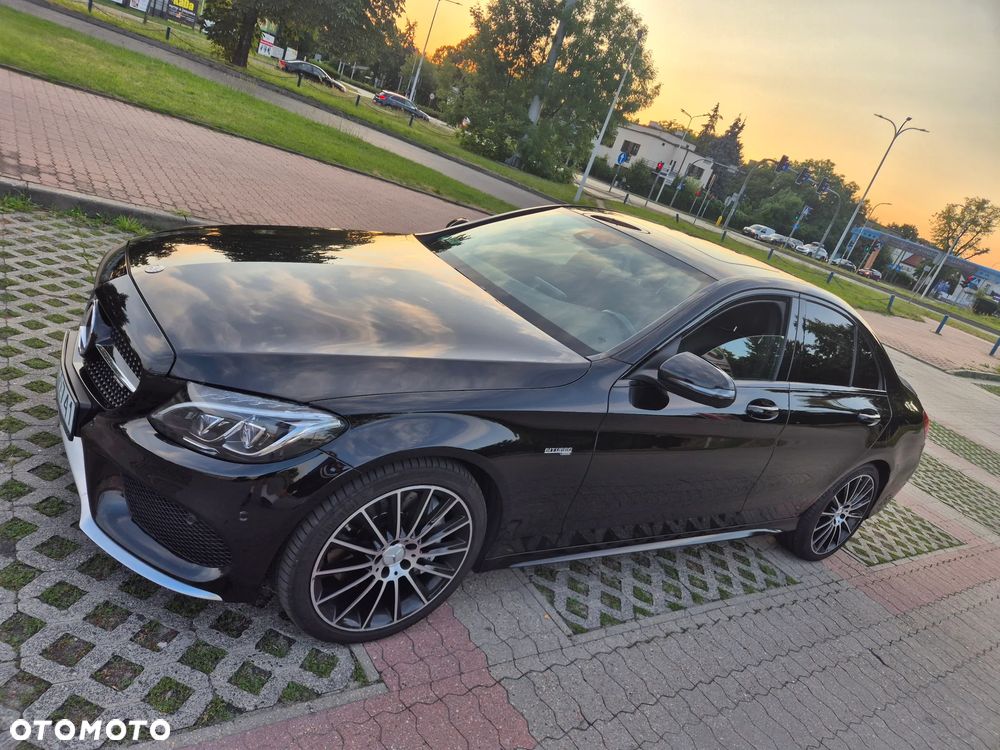 Mercedes-Benz Klasa C AMG 43 4-Matic - 9