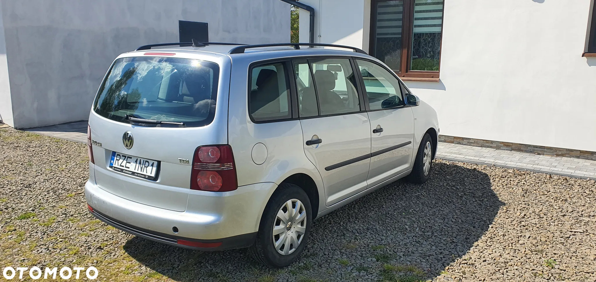 Volkswagen Touran 1.9 TDI Trendline - 2