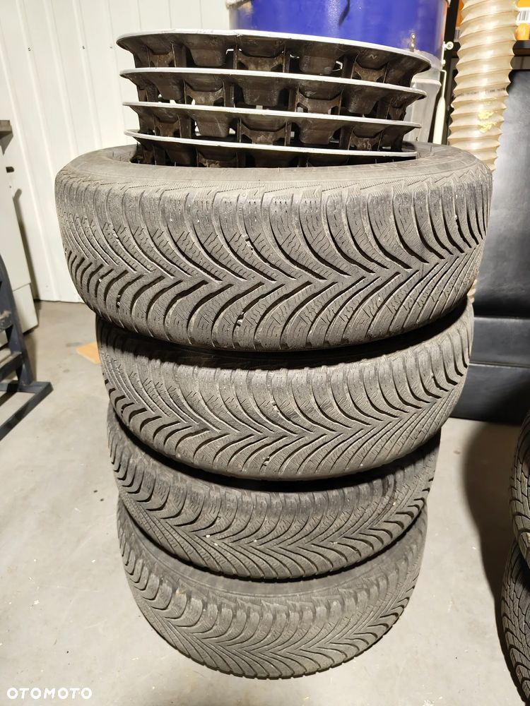 Volvo S40 1.8 Momentum - 28