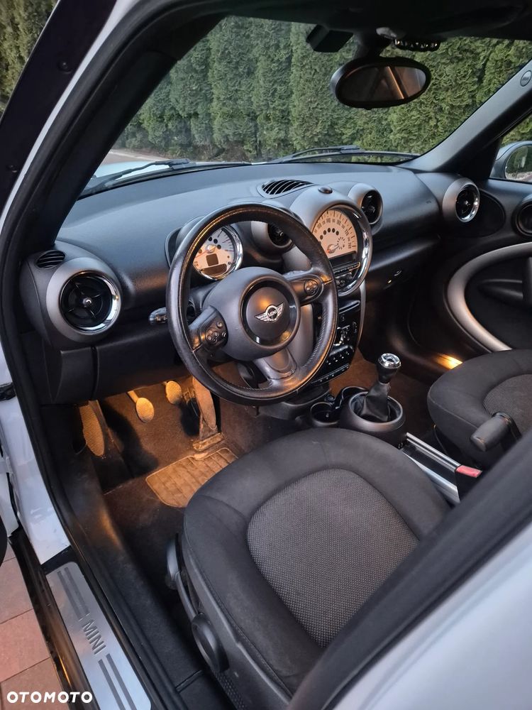 MINI Countryman One - 14