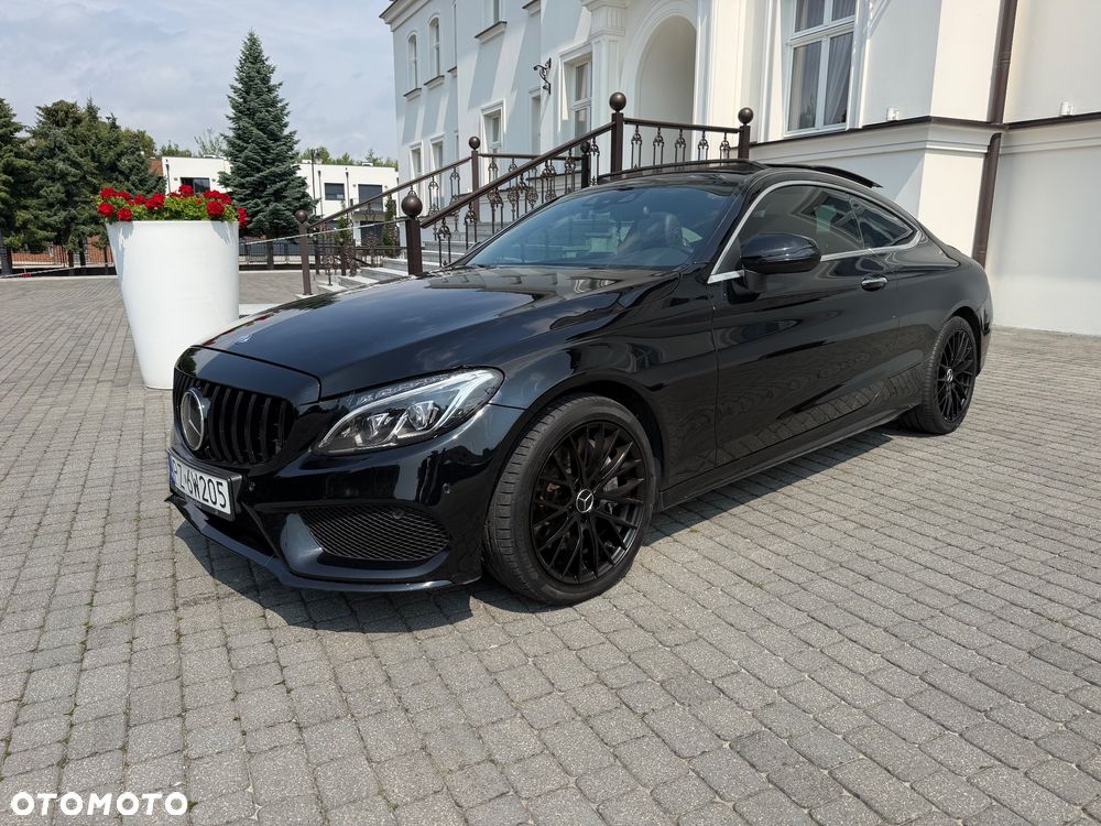 Mercedes-Benz Klasa C 300 4MATIC 9G-TRONIC - 16