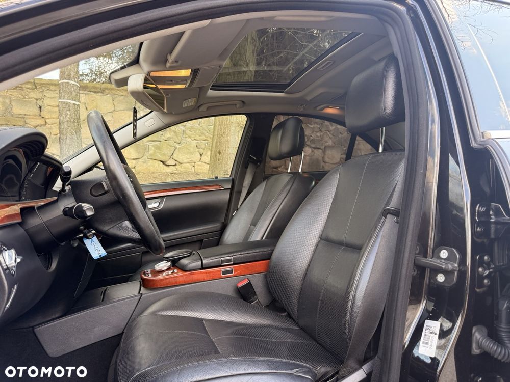 Mercedes-Benz Klasa S - 21