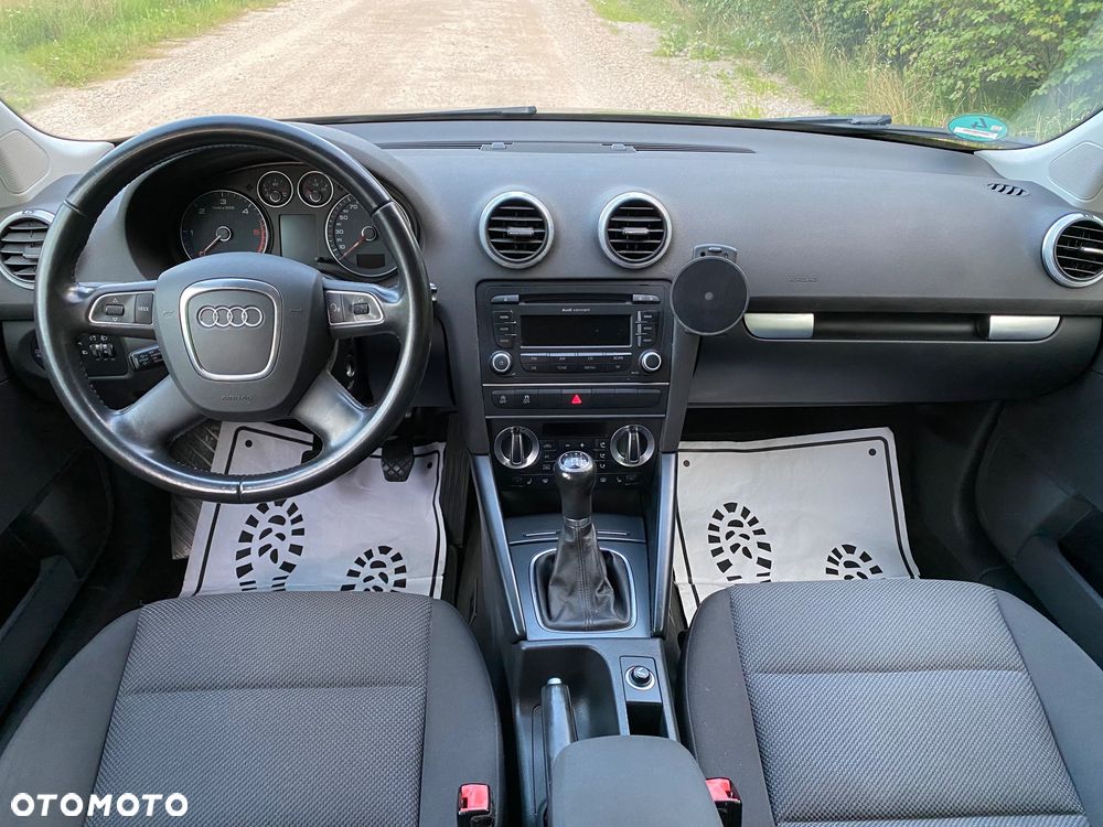 Audi A3 Sportback 2.0 TDI Ambiente - 5