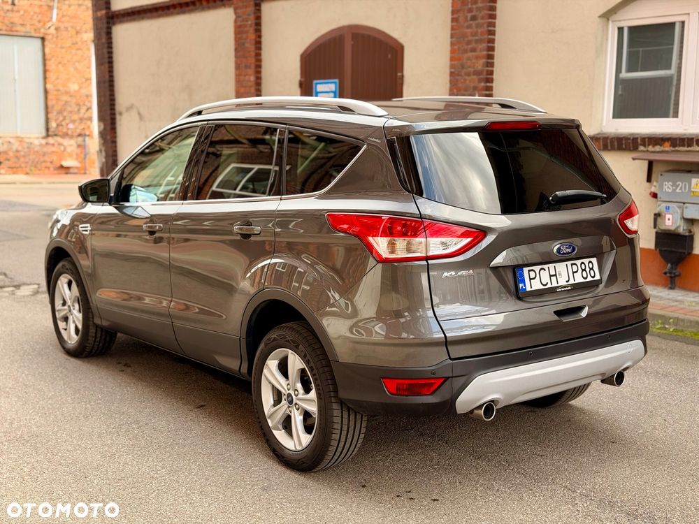 Ford Kuga 2.0 TDCi 4x4 Titanium - 14