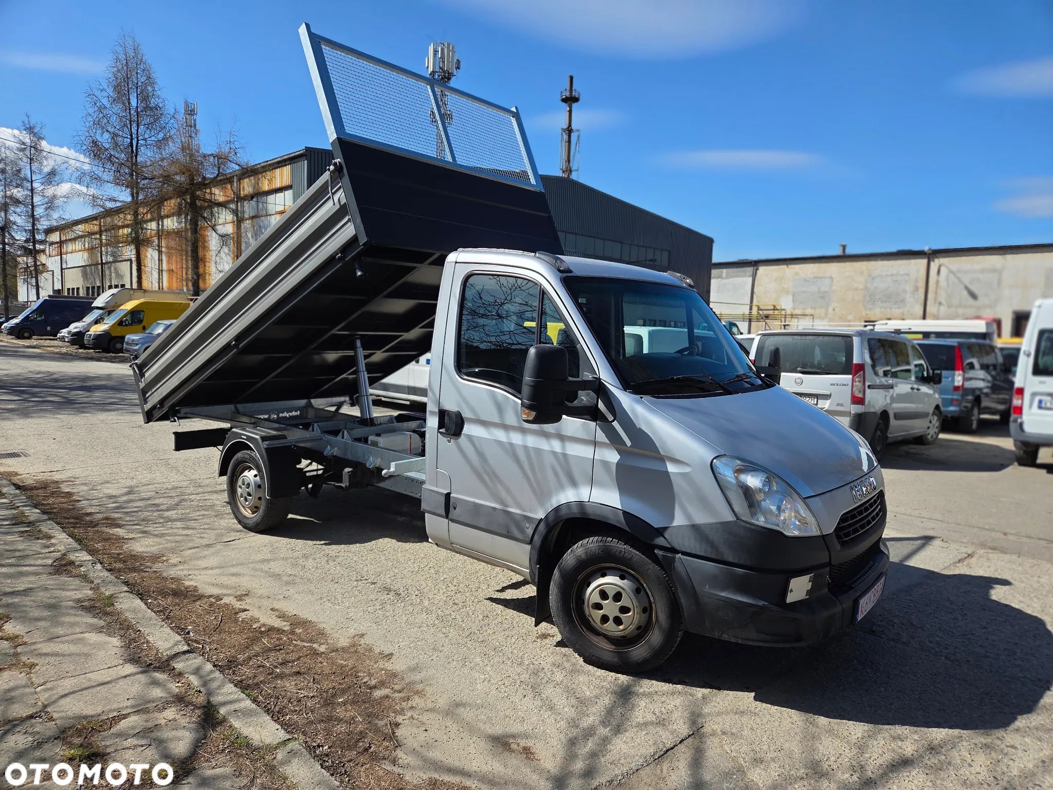 Iveco 35s17 - 1
