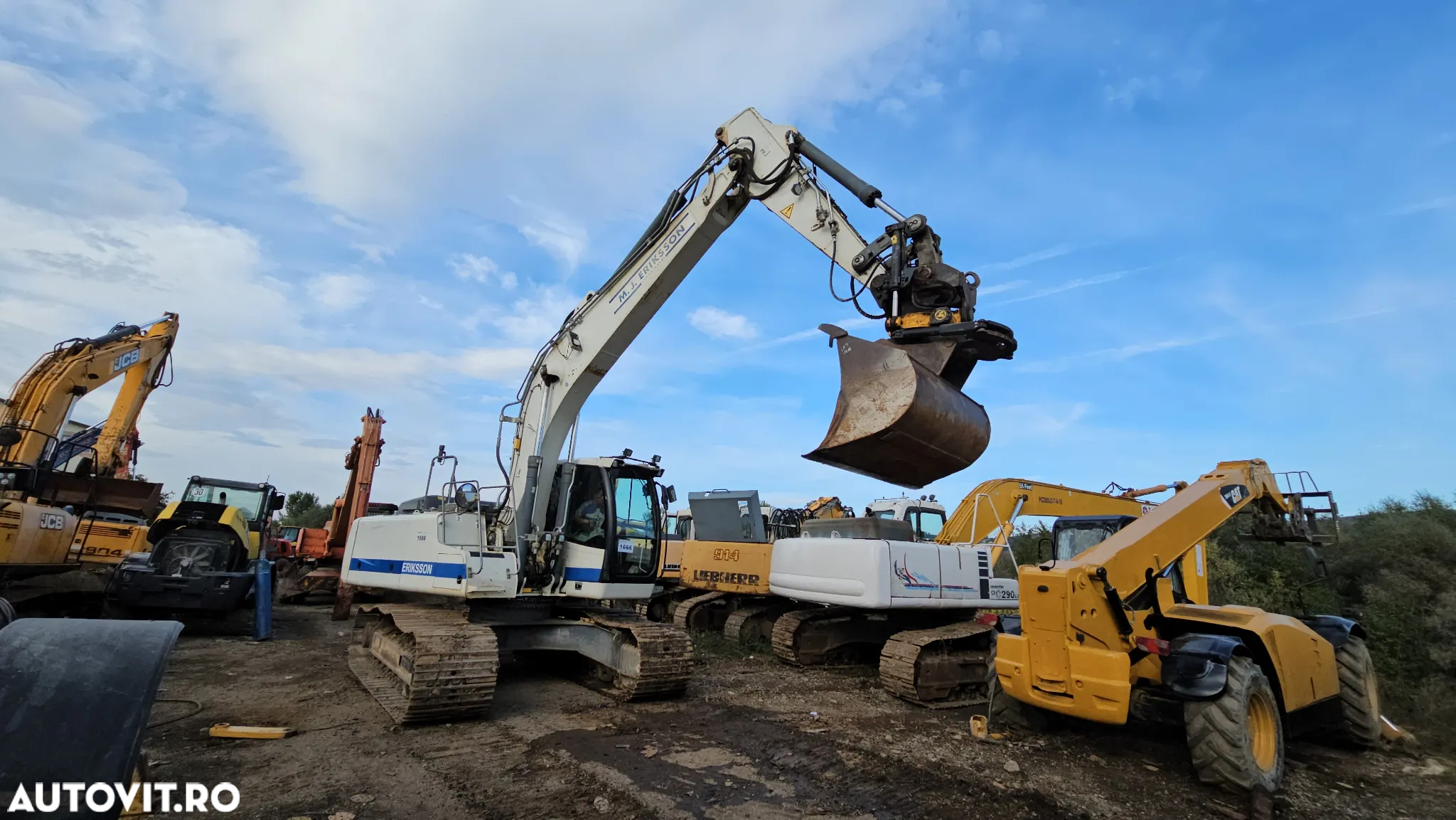 Liebherr R 924 Excavator pe șenile - 7