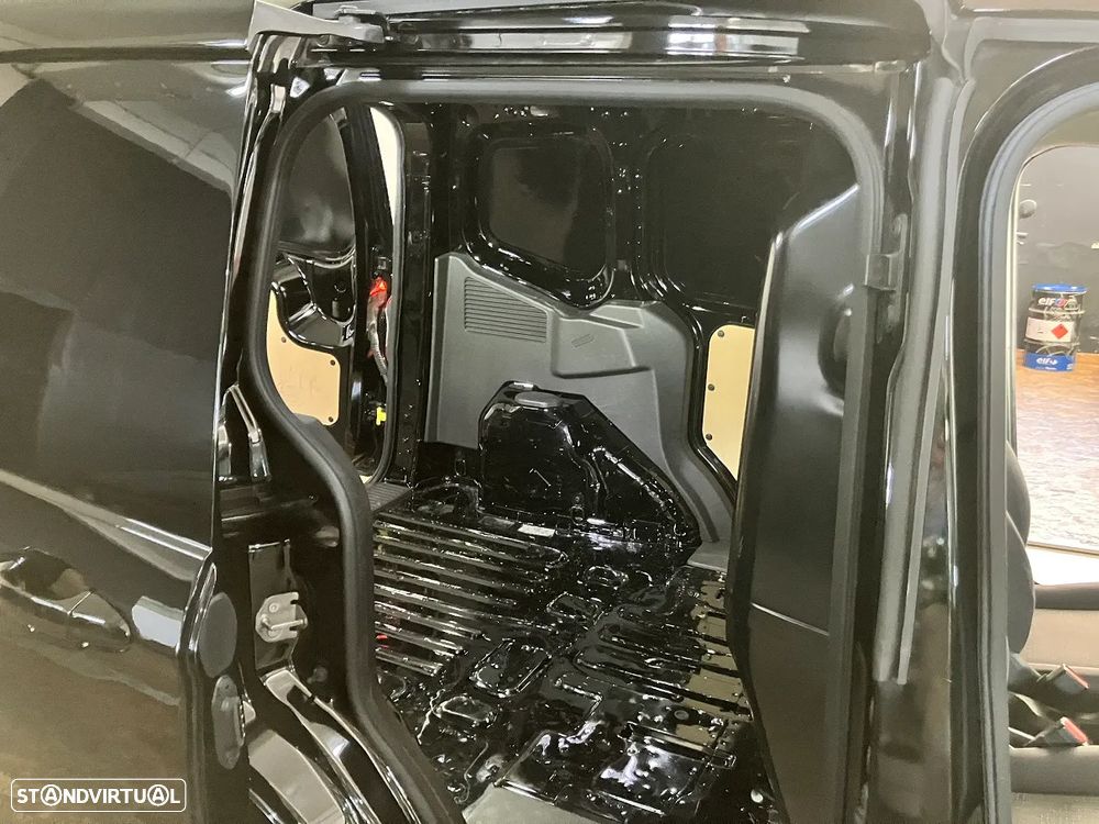 Ford TRANSIT COURIER 1.5 TDCI - 10