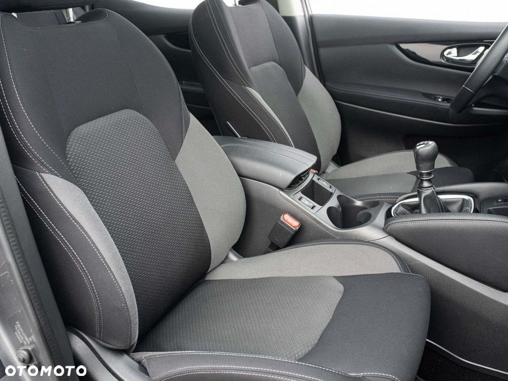 Nissan Qashqai 1.3 DIG-T MHEV N-Connecta - 32