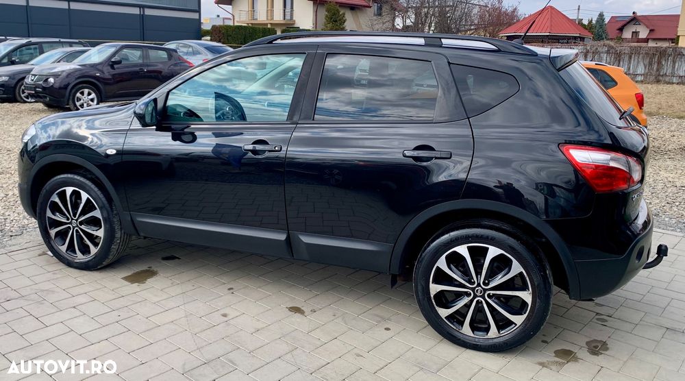 Nissan Qashqai - 4