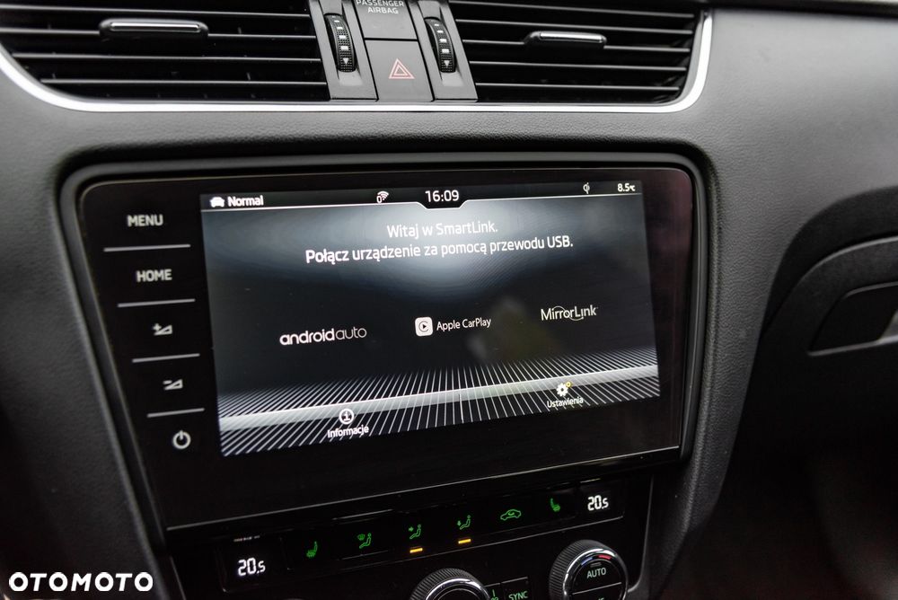 Skoda Octavia 2.0 TDI 4x4 DSG RS - 32