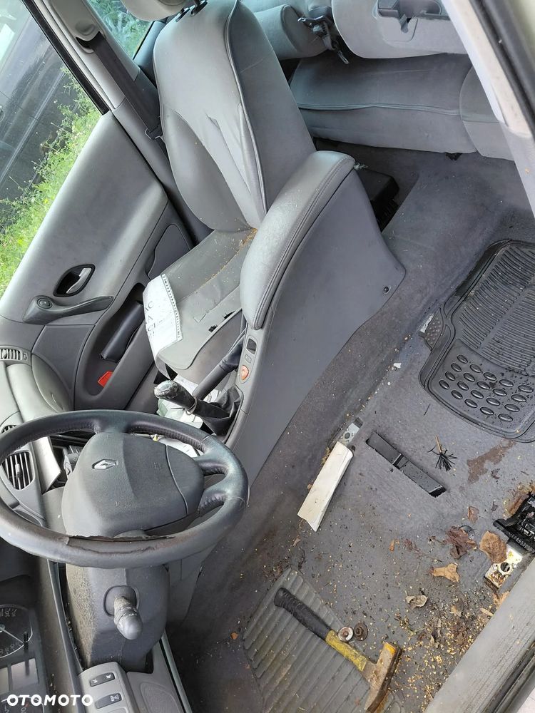 Części Renault Laguna II KOMBI 1.6 benzyna DRZWI MASKA BŁOTNIKI KLAPA MV190 - 6