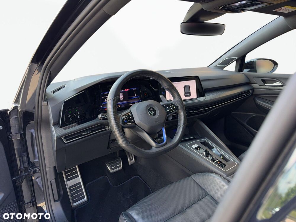 Volkswagen Golf Variant - 10
