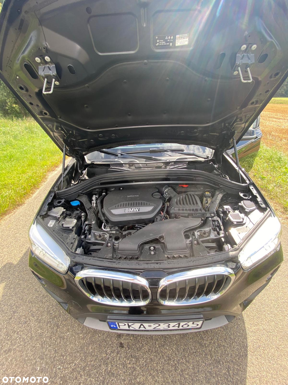 BMW X1 xDrive20d - 10