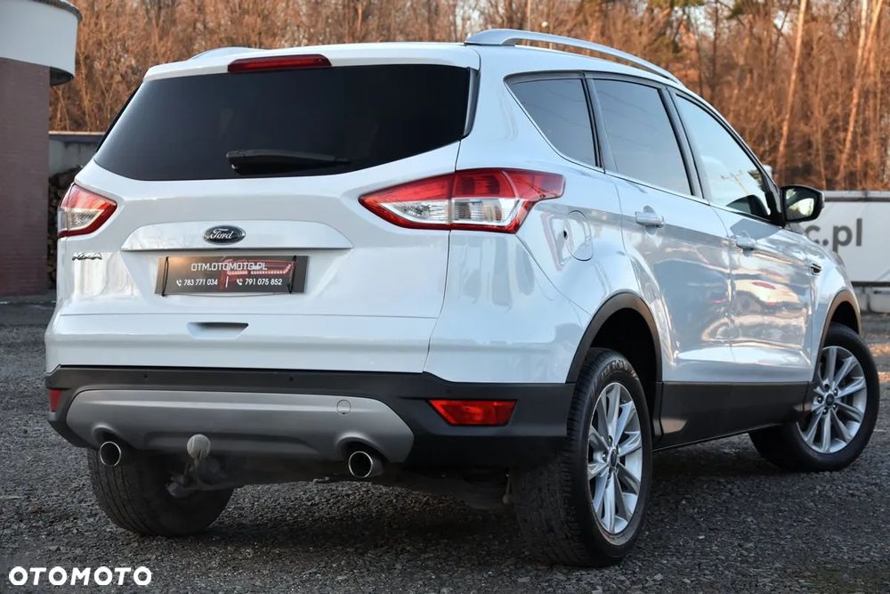 Ford Kuga 2.0 TDCi 4x2 Titanium - 5