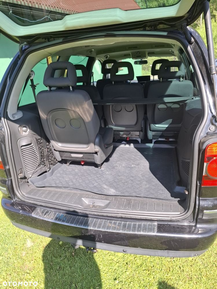 Volkswagen Sharan - 4