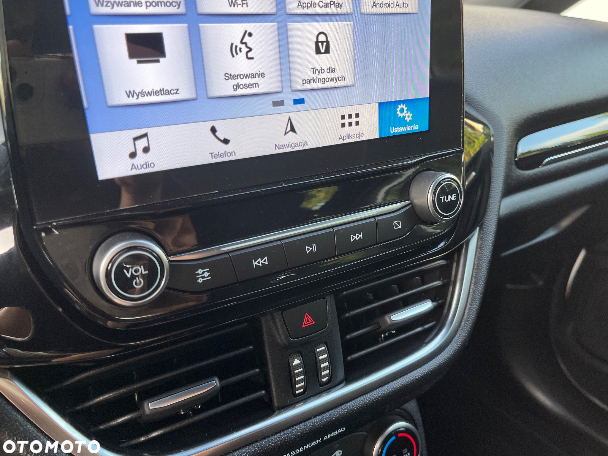 Ford Fiesta 1.0 EcoBoost Hybrid S&S ACTIVE - 24