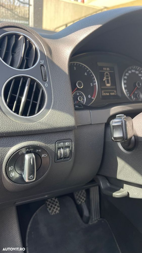 Volkswagen Golf Plus - 13