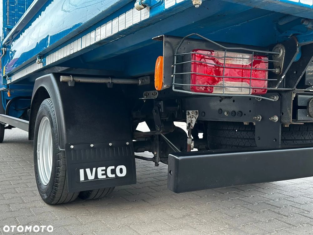 Iveco DAILY 35C15 / 3.0 150KM / WYWROTKA 3.3M / NISKI PRZEBIEG / WYJĄTKOWY KOLOR / BLIŹNIAK / KLIMA / BEZ ADBLUE / SPROWADZONE Z FRANCJI - 17