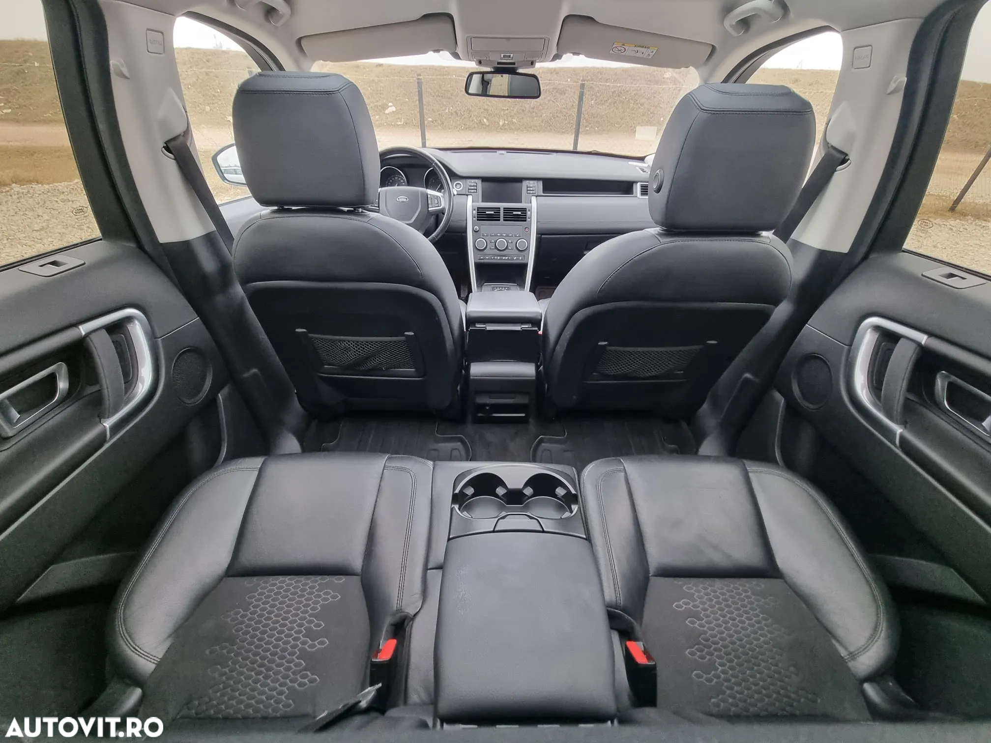 Land Rover Discovery Sport 2.0 D180 R-Dynamic MHEV SE - 15