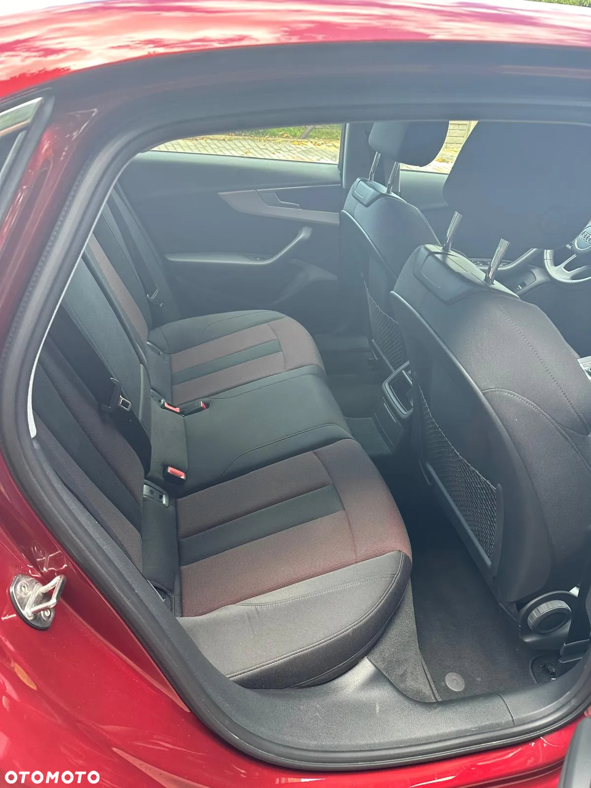 Audi A4 ver-1-4-tfsi-sport-s-tronic - 8