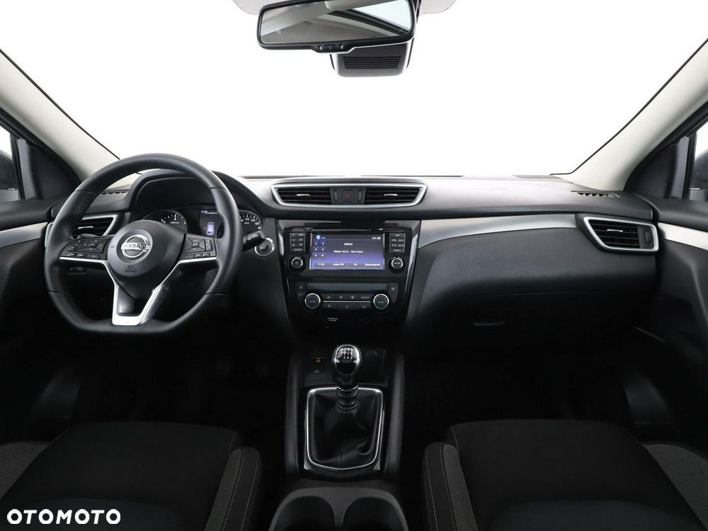 Nissan Qashqai 1.6 DCi N-Connecta - 16