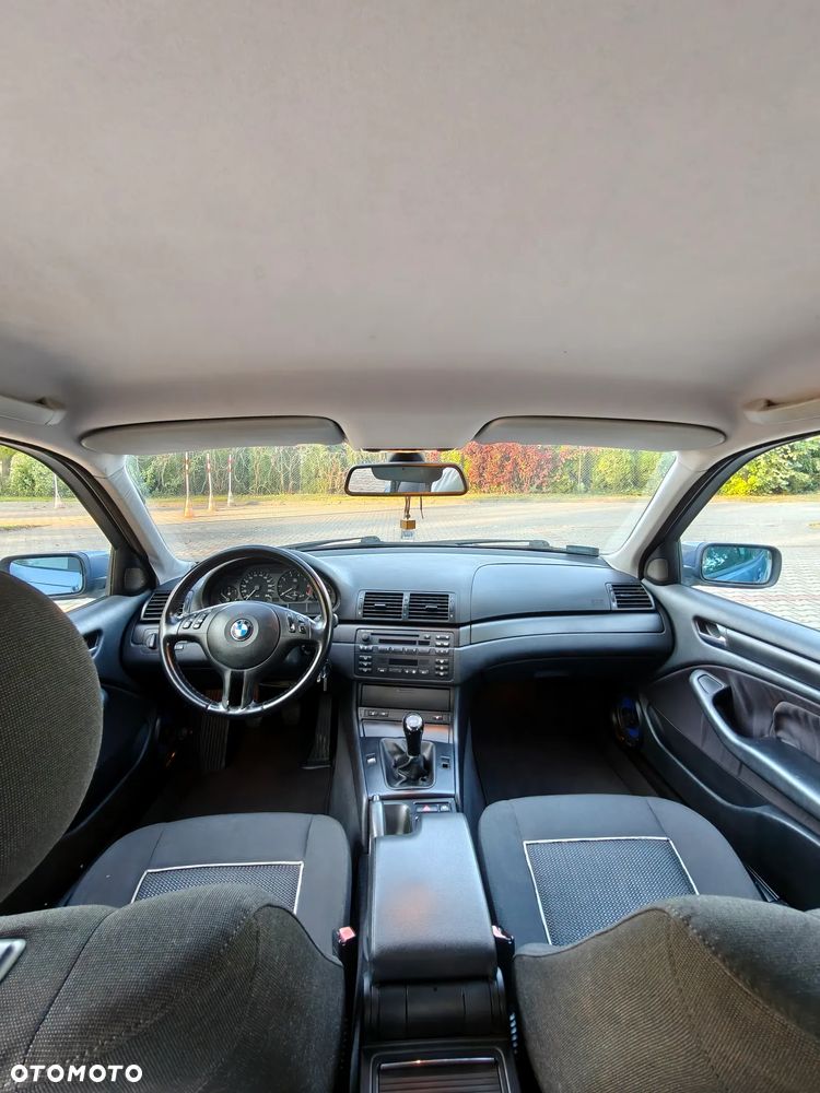 BMW Seria 3 318i - 22