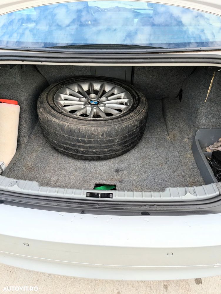 BMW Seria 3 320d xDrive DPF Aut. Edition Fleet Lifestyle - 2