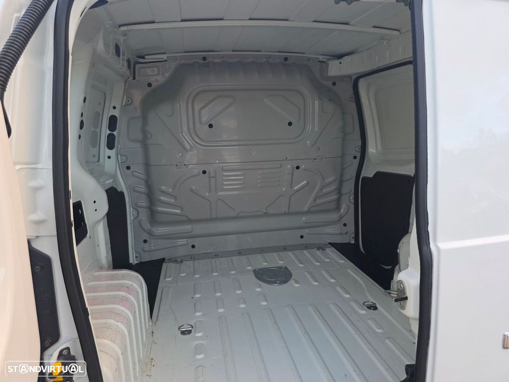 Fiat Fiorino 1.3 M-jet - 13