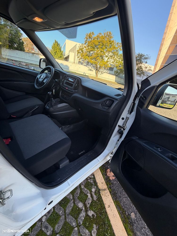 Fiat Doblo - 11