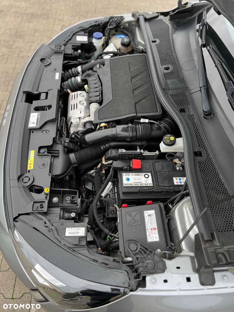 Peugeot 208 PureTech 100 EAT8 Allure Pack - 29