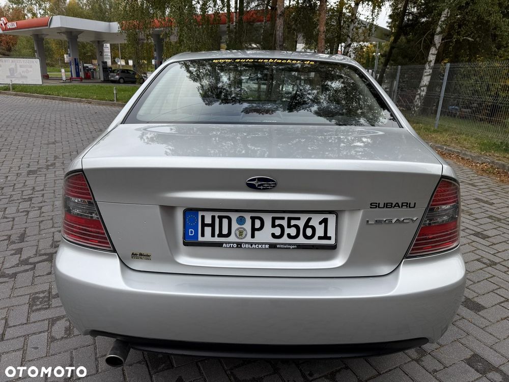 Subaru Legacy 2.0i AT - 11