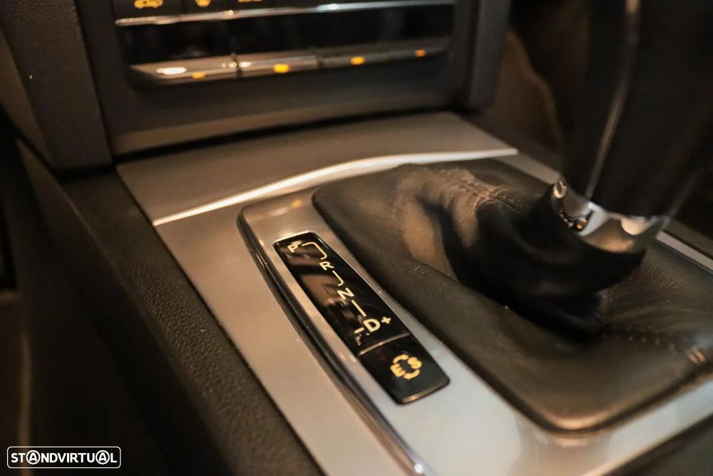 Mercedes-Benz E 250 CDi Avantgarde BlueEfficiency Auto - 14