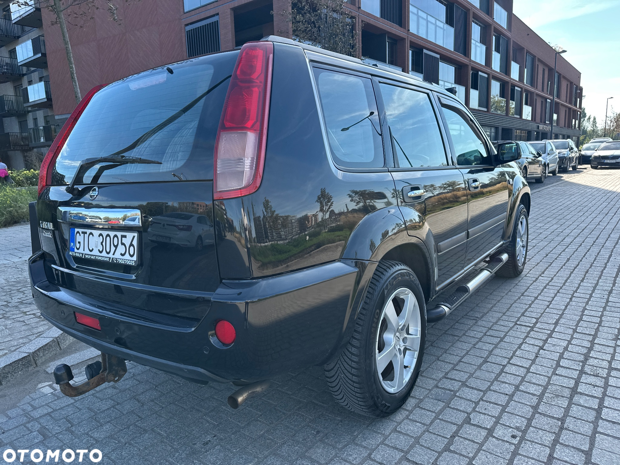 Nissan X-Trail - 4