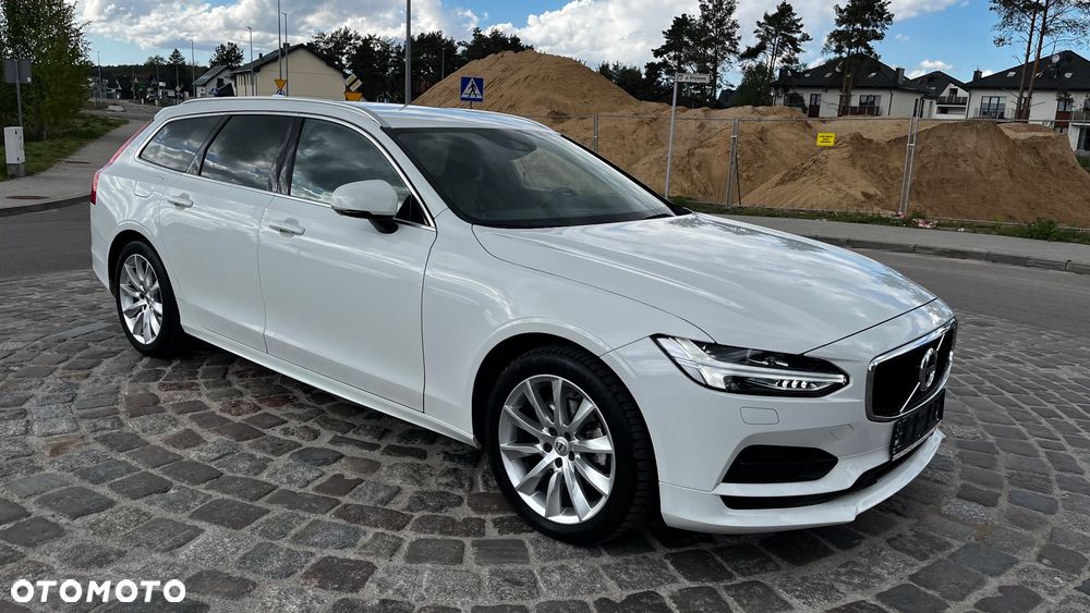 Volvo V90 D4 AWD Geartronic Momentum - 13